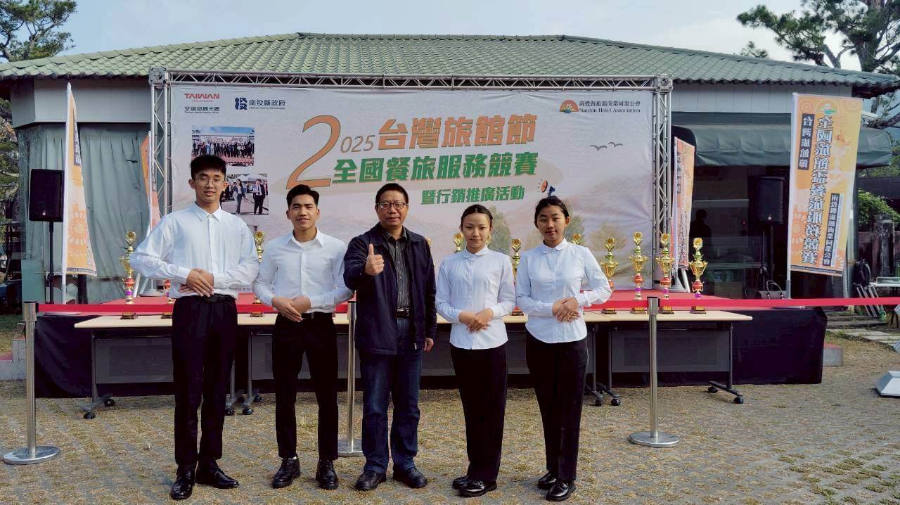 LINE_ALBUM_2025124_251204_6